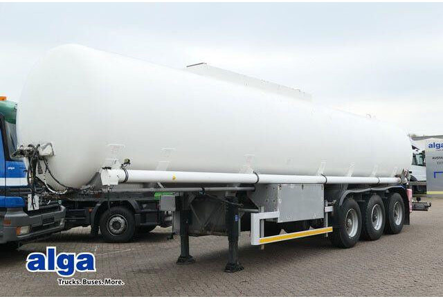 Kässbohrer STH 34/10-24/Tank 34.000 ltr./Unterbefüll./Pumpe - نصف مقطورة صهريج: صور 1 Kässbohrer STH 34/10-24/Tank 34.000 ltr./Unterbefüll./Pumpe - نصف مقطورة صهريج: صور 1