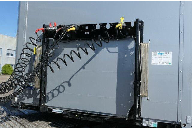 Kögel SN 24, Palettengasten, Luft-Lift, BPW, Edscha - الخيمة نصف مقطورة: صور 5 Kögel SN 24, Palettengasten, Luft-Lift, BPW, Edscha - الخيمة نصف مقطورة: صور 5