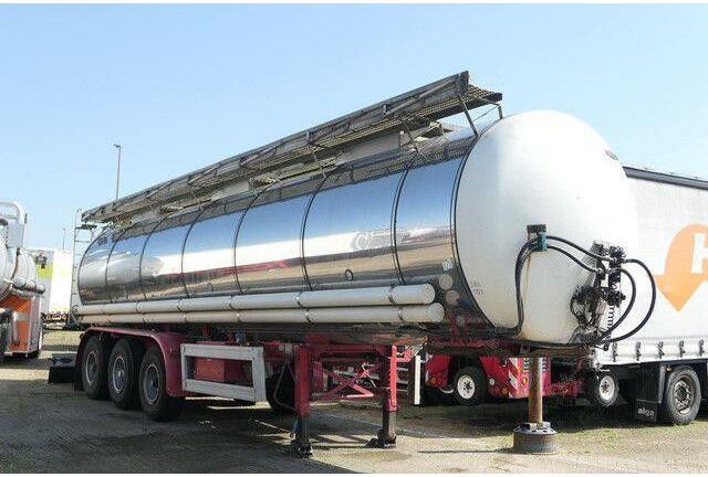 LAG GSA 24, Gülleauflieger, Vogelsang, 32m³, BPW - نصف مقطورة صهريج: صور 2 LAG GSA 24, Gülleauflieger, Vogelsang, 32m³, BPW - نصف مقطورة صهريج: صور 2