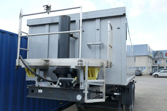 Langendorf SKA-HS 24/30 ISOXX, Alu, Thermo, 26m³, Luft-Lift - قلابة نصف مقطورة: صور 2 Langendorf SKA-HS 24/30 ISOXX, Alu, Thermo, 26m³, Luft-Lift - قلابة نصف مقطورة: صور 2