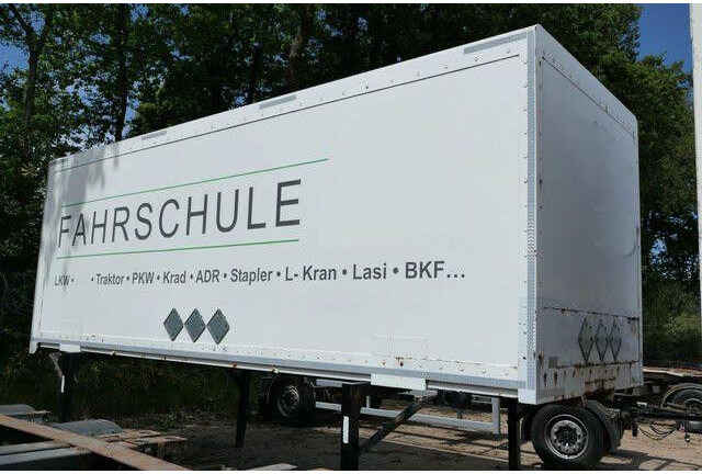 Lubtheen WKO 715, Wechselkoffer, BDF, Rolltor - الشاسيه شاحنة: صور 2 Lubtheen WKO 715, Wechselkoffer, BDF, Rolltor - الشاسيه شاحنة: صور 2