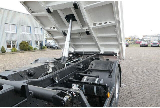 MAN 18.320 TGM BB, Kran Hiab X-Hiduo 138, Funk, AHK - قلابات: صور 5 MAN 18.320 TGM BB, Kran Hiab X-Hiduo 138, Funk, AHK - قلابات: صور 5