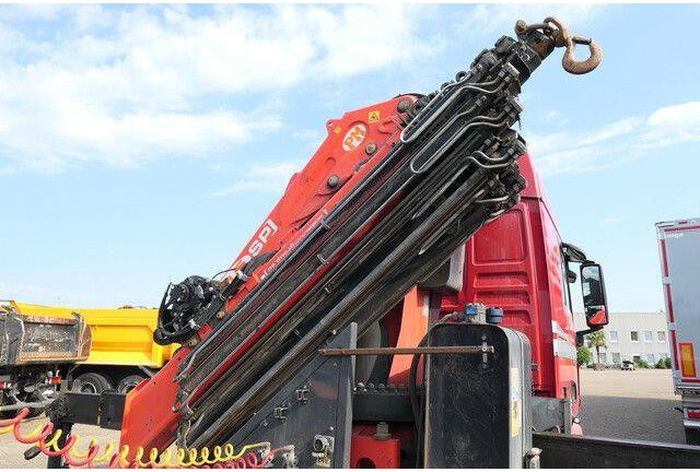 MAN 28.500 TGX 6x2, Kran PM 40528, Funk, Seilwinde - شاحنة جرار: صور 4 MAN 28.500 TGX 6x2, Kran PM 40528, Funk, Seilwinde - شاحنة جرار: صور 4