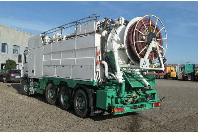 MAN 35.464 FVNLC 8x2, Müller-Fatmaster, Saugaufbau - فراغ شاحنة: صور 3 MAN 35.464 FVNLC 8x2, Müller-Fatmaster, Saugaufbau - فراغ شاحنة: صور 3