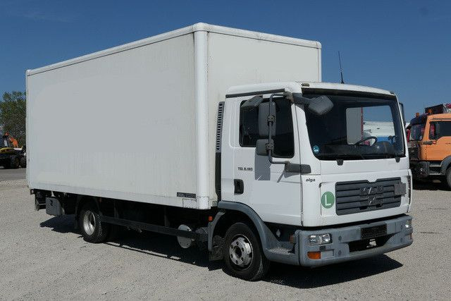 MAN 8.180 TGL 4x2, Fahrschule, LBW, 3. Sitze, 158tkm - الشاحنات الصغيرة صندوق مغلق: صور 3 MAN 8.180 TGL 4x2, Fahrschule, LBW, 3. Sitze, 158tkm - الشاحنات الصغيرة صندوق مغلق: صور 3