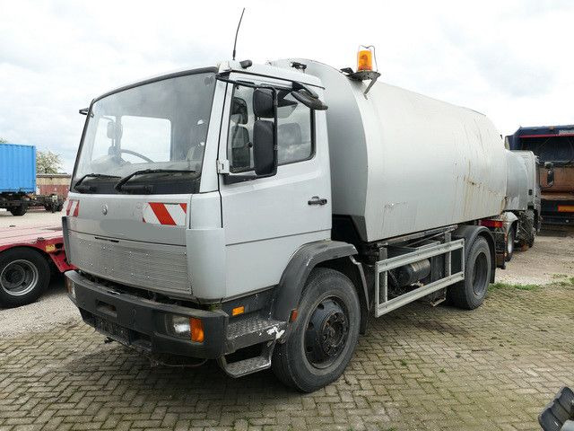 Mercedes-Benz 1314 KO 4x2, Schörling TSZ 94, Blattfederung - سياره كنس شوارع: صور 3 Mercedes-Benz 1314 KO 4x2, Schörling TSZ 94, Blattfederung - سياره كنس شوارع: صور 3
