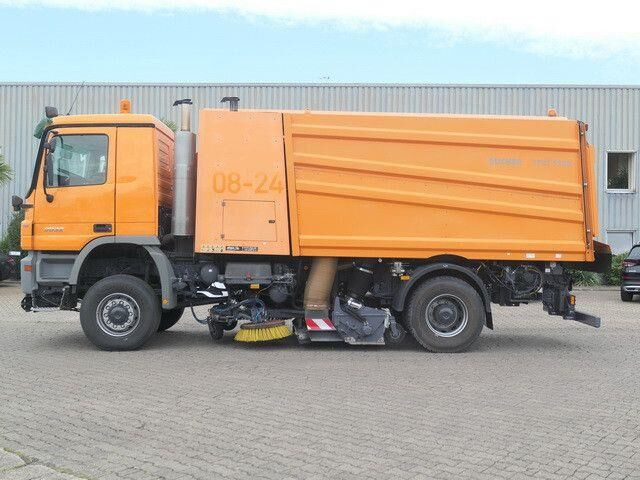 سياره كنس شوارع Mercedes-Benz 2032 A Actros 4x4, Bucher STKF 9500, Airport, AC: صور 6