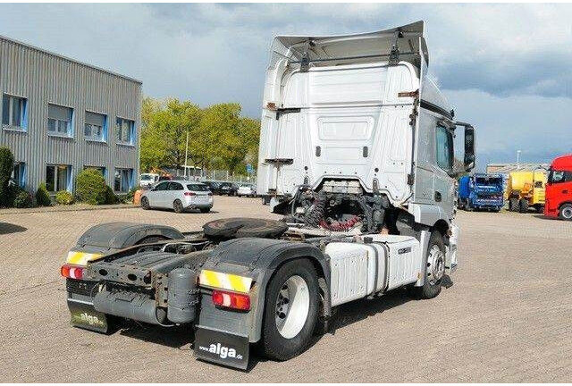 Mercedes-Benz 2443 LS Actros 6x2, 3-Achser, 24to. GG, Mehr NL - شاحنة جرار: صور 3 Mercedes-Benz 2443 LS Actros 6x2, 3-Achser, 24to. GG, Mehr NL - شاحنة جرار: صور 3