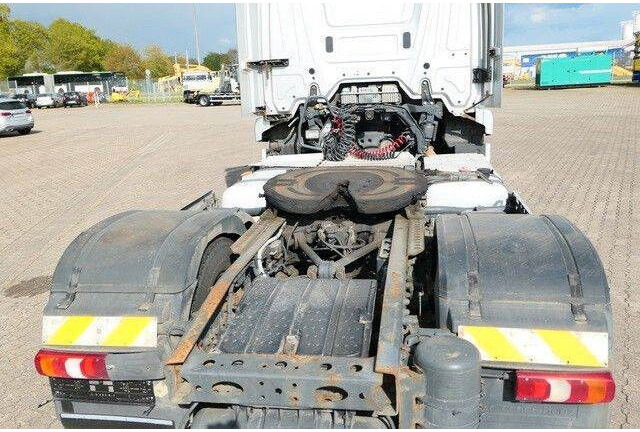 Mercedes-Benz 2443 LS Actros 6x2, 3-Achser, 24to. GG, Mehr NL - شاحنة جرار: صور 4 Mercedes-Benz 2443 LS Actros 6x2, 3-Achser, 24to. GG, Mehr NL - شاحنة جرار: صور 4