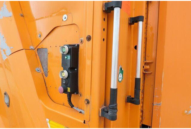 Mercedes-Benz 2532 L Actros 6x2,Schörling, Terberg, Lenk-Lift - شاحنة القمامة: صور 4 Mercedes-Benz 2532 L Actros 6x2,Schörling, Terberg, Lenk-Lift - شاحنة القمامة: صور 4