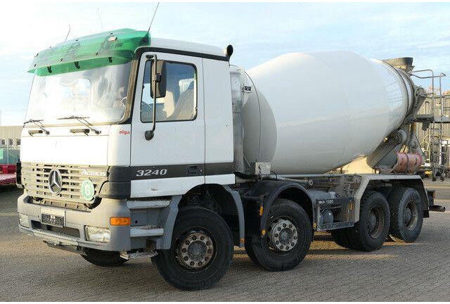 Mercedes-Benz 3240 B Actros 8x4, Liebherr HTM904, 9m³ - شاحنة خلاطة خرسانة: صور 4 Mercedes-Benz 3240 B Actros 8x4, Liebherr HTM904, 9m³ - شاحنة خلاطة خرسانة: صور 4