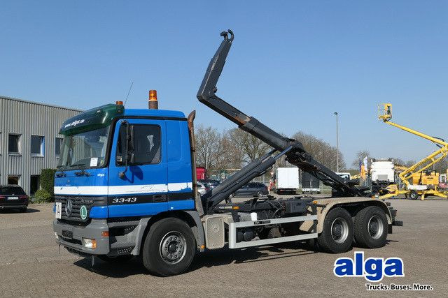 Mercedes-Benz 3343 Actros 6x4, Multilift LHS26056, Klima, AHK - شاحنة ذات الخطاف: صور 1 Mercedes-Benz 3343 Actros 6x4, Multilift LHS26056, Klima, AHK - شاحنة ذات الخطاف: صور 1