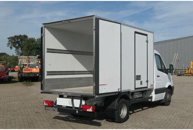 Mercedes-Benz 516 CDI Sprinter 4x2, Thermo King, Kiesling - مبردة شاحنة: صور 4 Mercedes-Benz 516 CDI Sprinter 4x2, Thermo King, Kiesling - مبردة شاحنة: صور 4