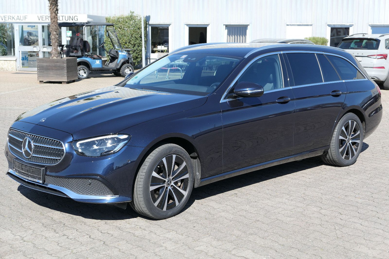 Mercedes-Benz E 300 de 4Matic/AHK/Klima - سيارة: صور 1 Mercedes-Benz E 300 de 4Matic/AHK/Klima - سيارة: صور 1