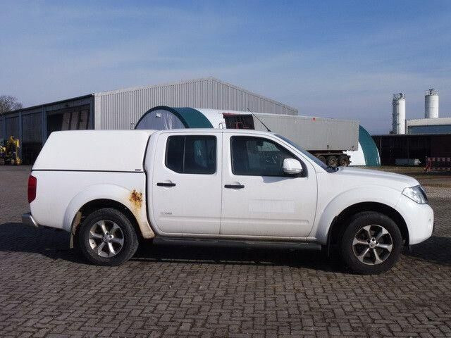 Nissan Navara 2.5 Tdi 4x4, DOKA, Pickup, Klima, AHK - الشاحنات الصغيرة المسطحة: صور 4 Nissan Navara 2.5 Tdi 4x4, DOKA, Pickup, Klima, AHK - الشاحنات الصغيرة المسطحة: صور 4