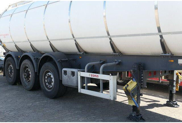 ZORZI 38 S ET, Isoliert, 32m³, 4 Kammern, BPW - نصف مقطورة صهريج: صور 2 ZORZI 38 S ET, Isoliert, 32m³, 4 Kammern, BPW - نصف مقطورة صهريج: صور 2