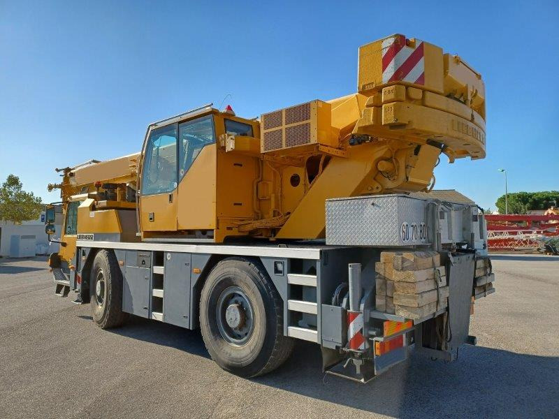 LIEBHERR LTM 1040 2.1 - موبايل كرين: صور 1 LIEBHERR LTM 1040 2.1 - موبايل كرين: صور 1