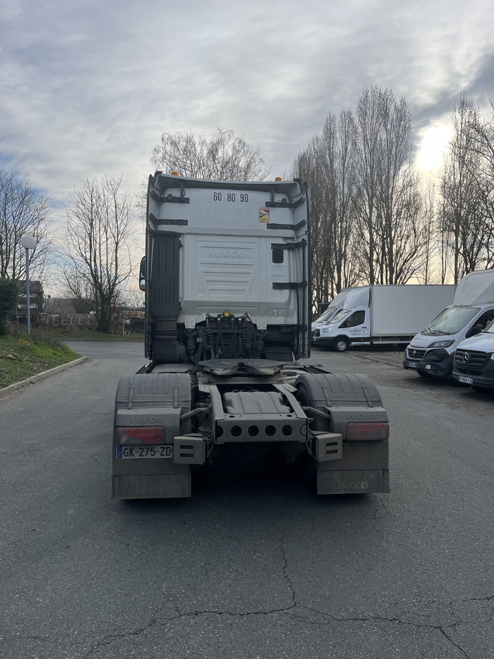 Iveco Saway 530 - شاحنة جرار: صور 2 Iveco Saway 530 - شاحنة جرار: صور 2