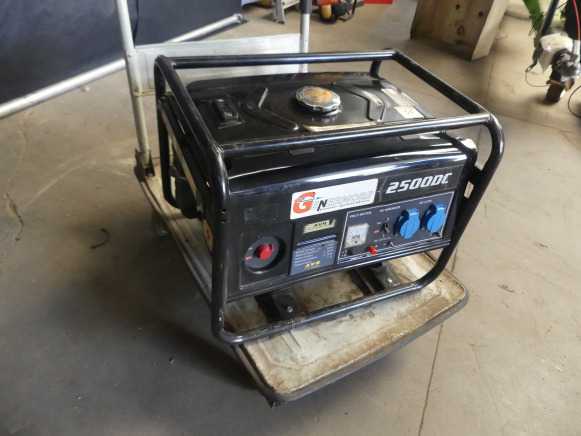 Groupe électrogène Genermore 2500DC - مجموعة المولدات: صور 1 Groupe électrogène Genermore 2500DC - مجموعة المولدات: صور 1