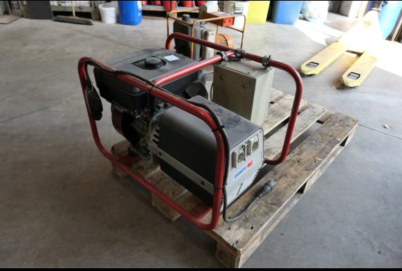 Groupe électrogène moteur thermique essence Endress 404 BL/S - مجموعة المولدات: صور 3 Groupe électrogène moteur thermique essence Endress 404 BL/S - مجموعة المولدات: صور 3
