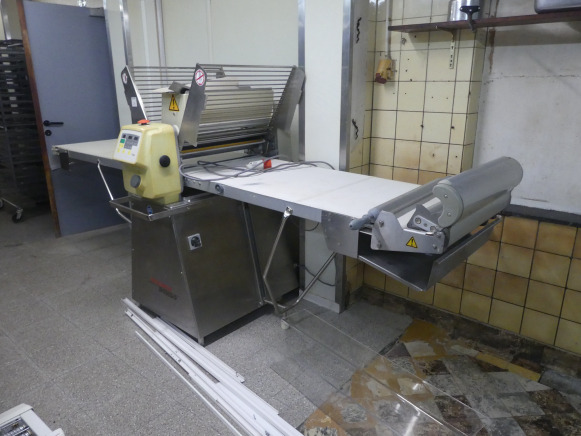 Laminoir de boulangerie Seewer Rondo - آلة الغذاء: صور 2 Laminoir de boulangerie Seewer Rondo - آلة الغذاء: صور 2