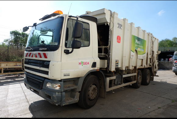 REF : 11 - Camion poubelle DAF CF75 - شاحنة القمامة: صور 1 REF : 11 - Camion poubelle DAF CF75 - شاحنة القمامة: صور 1