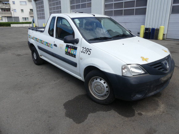 REF:12395 - Camionnette pickup Dacia Logan 1.5 DCI (2012-121.398 km) - شاحنة البيك أب: صور 3 REF:12395 - Camionnette pickup Dacia Logan 1.5 DCI (2012-121.398 km) - شاحنة البيك أب: صور 3
