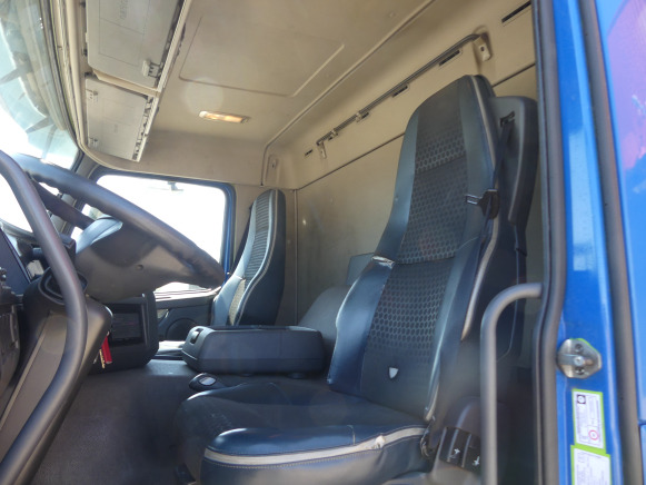بصندوق مغلق شاحنة REF:1255 - Camion Fourgon Volvo FMFH E5 (2011-904.667 km): صور 6