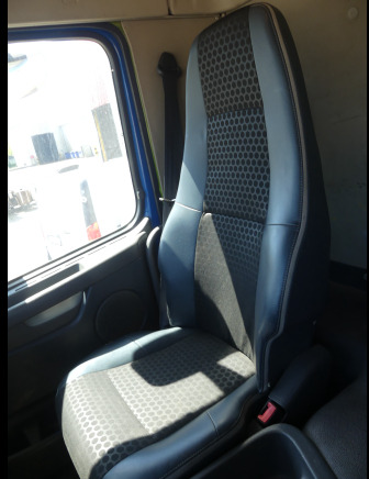 بصندوق مغلق شاحنة REF:1255 - Camion Fourgon Volvo FMFH E5 (2011-904.667 km): صور 15