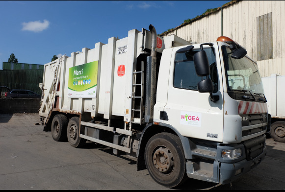 REF : 13 - Camion poubelle DAF CF75 - شاحنة القمامة: صور 2 REF : 13 - Camion poubelle DAF CF75 - شاحنة القمامة: صور 2
