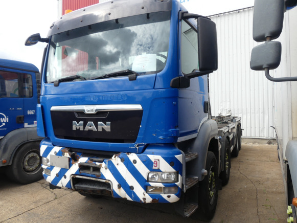 REF:1375 - Camion porte-container MAN TGS (2014-539.189 km) - شاحنة ذات الخطاف: صور 1 REF:1375 - Camion porte-container MAN TGS (2014-539.189 km) - شاحنة ذات الخطاف: صور 1