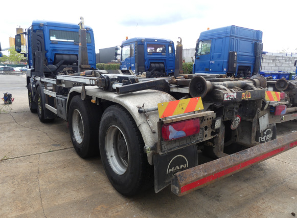 REF:1375 - Camion porte-container MAN TGS (2014-539.189 km) - شاحنة ذات الخطاف: صور 4 REF:1375 - Camion porte-container MAN TGS (2014-539.189 km) - شاحنة ذات الخطاف: صور 4