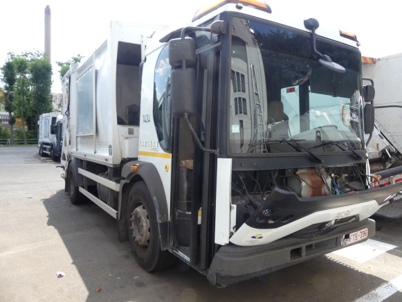 REF:1434 - Camion poubelle (pour pièces) Renault Access (2013-204.150 km) - شاحنة القمامة: صور 2 REF:1434 - Camion poubelle (pour pièces) Renault Access (2013-204.150 km) - شاحنة القمامة: صور 2