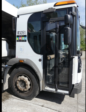 REF:3351 - Camion poubelle Renault Elite 4X2 (2011-82.270 km) - شاحنة القمامة: صور 3 REF:3351 - Camion poubelle Renault Elite 4X2 (2011-82.270 km) - شاحنة القمامة: صور 3