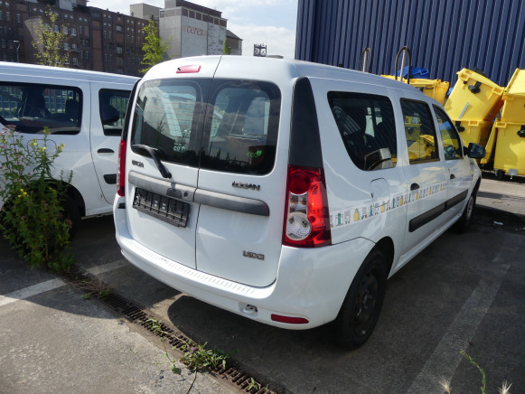 REF:3422 - Voiture Dacia Logan 1.5 DCI break (2012-184.407 km) - الشاحنات الصغيرة كابينة مزدوجة: صور 4 REF:3422 - Voiture Dacia Logan 1.5 DCI break (2012-184.407 km) - الشاحنات الصغيرة كابينة مزدوجة: صور 4