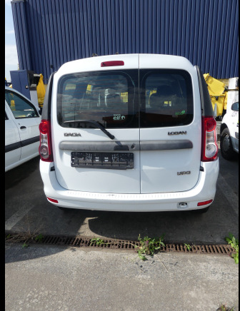 REF:3422 - Voiture Dacia Logan 1.5 DCI break (2012-184.407 km) - الشاحنات الصغيرة كابينة مزدوجة: صور 5 REF:3422 - Voiture Dacia Logan 1.5 DCI break (2012-184.407 km) - الشاحنات الصغيرة كابينة مزدوجة: صور 5