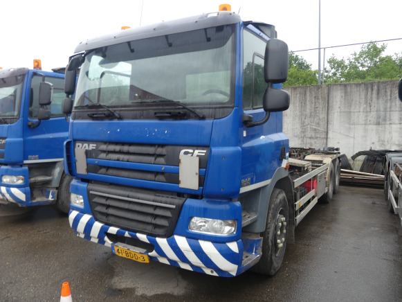 REF:41-BDD-3 - Camion porte container DAF FAS CF 85 (2013-417.489 km) - شاحنات الحاويات / جسم علوي قابل للتغيير شاحنة: صور 1 REF:41-BDD-3 - Camion porte container DAF FAS CF 85 (2013-417.489 km) - شاحنات الحاويات / جسم علوي قابل للتغيير شاحنة: صور 1