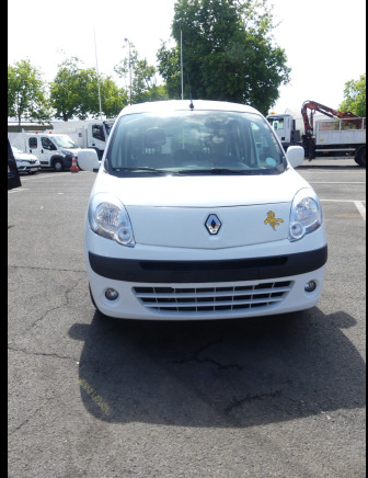 REF:62376 - Voiture Renault Kangoo 1.5 D (2011-42.514 km) - سيارة دفع رباعي: صور 2 REF:62376 - Voiture Renault Kangoo 1.5 D (2011-42.514 km) - سيارة دفع رباعي: صور 2