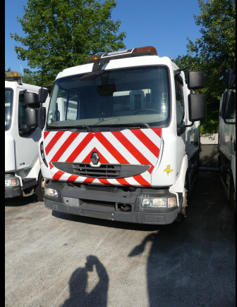 REF:69339 - Camion poubelle Renault Midlum 180DXI (2011-119.748 km) - شاحنة القمامة: صور 1 REF:69339 - Camion poubelle Renault Midlum 180DXI (2011-119.748 km) - شاحنة القمامة: صور 1