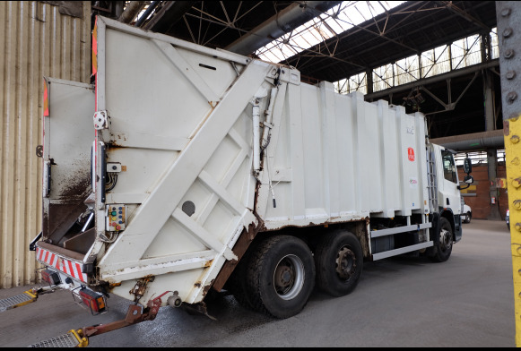 REF : 8 -Camion Poubelle DAF CF75 - شاحنة القمامة: صور 5 REF : 8 -Camion Poubelle DAF CF75 - شاحنة القمامة: صور 5