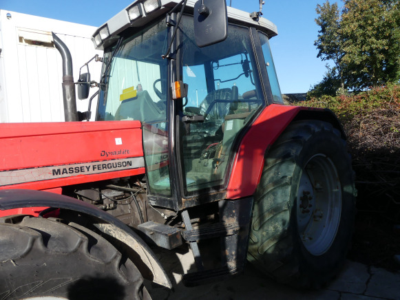 Tracteur agricole Massey Ferguson 6180-4 - جرار: صور 4 Tracteur agricole Massey Ferguson 6180-4 - جرار: صور 4