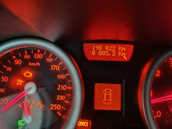 Voiture Renault Megane - سيارة: صور 4 Voiture Renault Megane - سيارة: صور 4