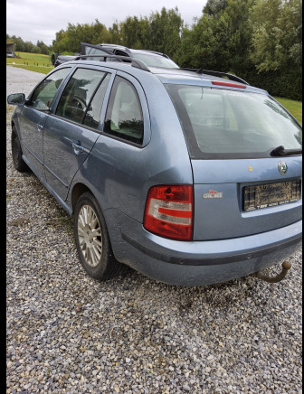 Skoda fabia - سيارة: صور 5 Skoda fabia - سيارة: صور 5