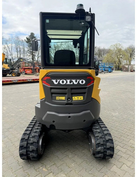 Volvo ECR25D - حفارة مصغرة: صور 3 Volvo ECR25D - حفارة مصغرة: صور 3