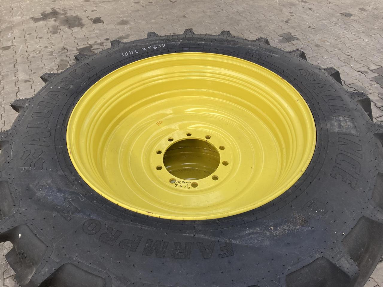 Alliance 420/85R38 - الإطارات - الآلات والماكينات الزراعية: صور 2 Alliance 420/85R38 - الإطارات - الآلات والماكينات الزراعية: صور 2