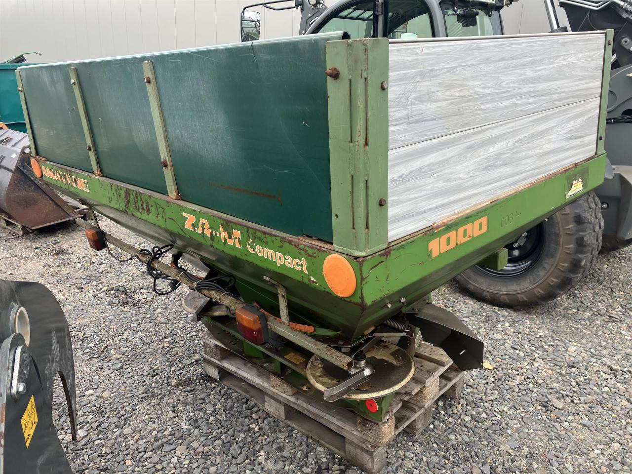 Amazone ZA-M 1000 Comp. - آلة رش الأسمدة: صور 2 Amazone ZA-M 1000 Comp. - آلة رش الأسمدة: صور 2