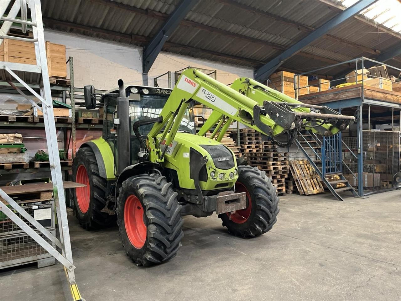 CLAAS Arion 420 - جرار: صور 2 CLAAS Arion 420 - جرار: صور 2