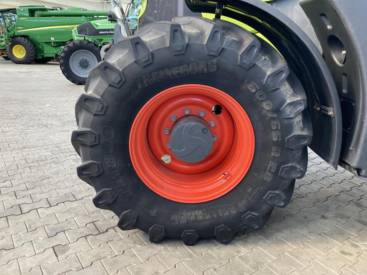 CLAAS Arion 660 C Matic - جرار: صور 3 CLAAS Arion 660 C Matic - جرار: صور 3