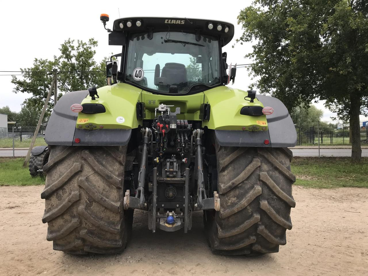 CLAAS Axion 920 - جرار: صور 5 CLAAS Axion 920 - جرار: صور 5