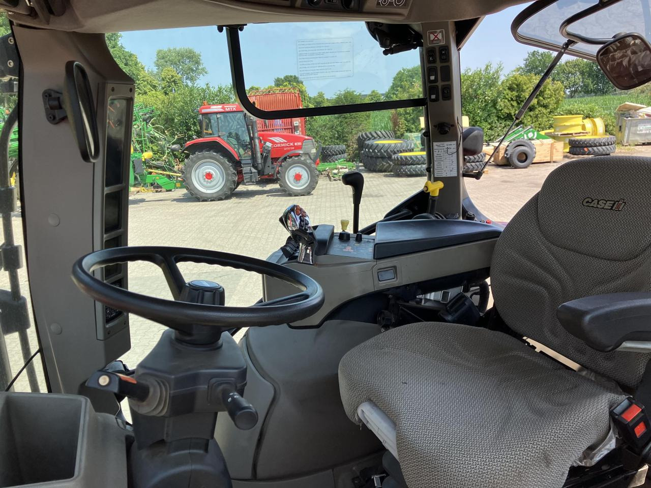 Case-IH Maxxum 110 - جرار: صور 4 Case-IH Maxxum 110 - جرار: صور 4